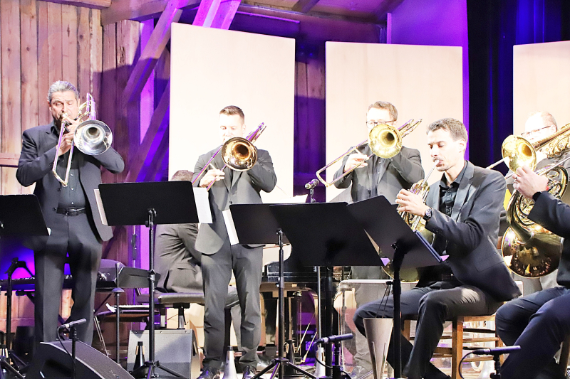 Assing7-Pro-Brass-2026IMG_7600