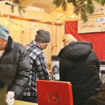 Christbaum-anzuenden-2025IMG_7057