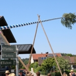 Maibaumaufstellen in Kay 2018IMG_0631