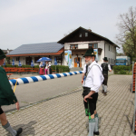 Maibaum-Burgkirchen-aufstellen-2023IMG_0380