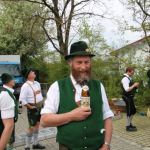 Maibaum-Burgkirchen-aufstellen-2023IMG_1000